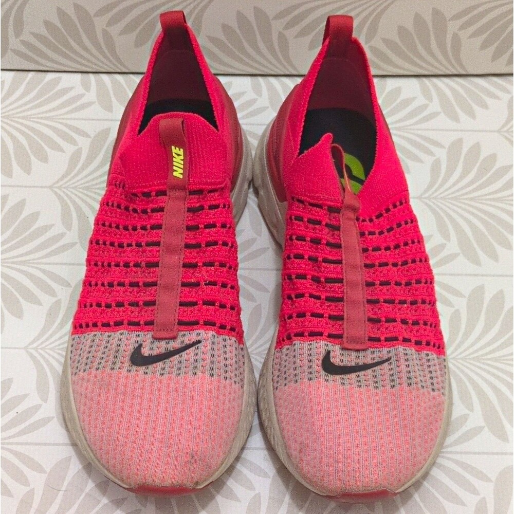 Nike React Phantom Run Flyknit 2 Slip-On Men’s Sneakers Siren Red Size 13